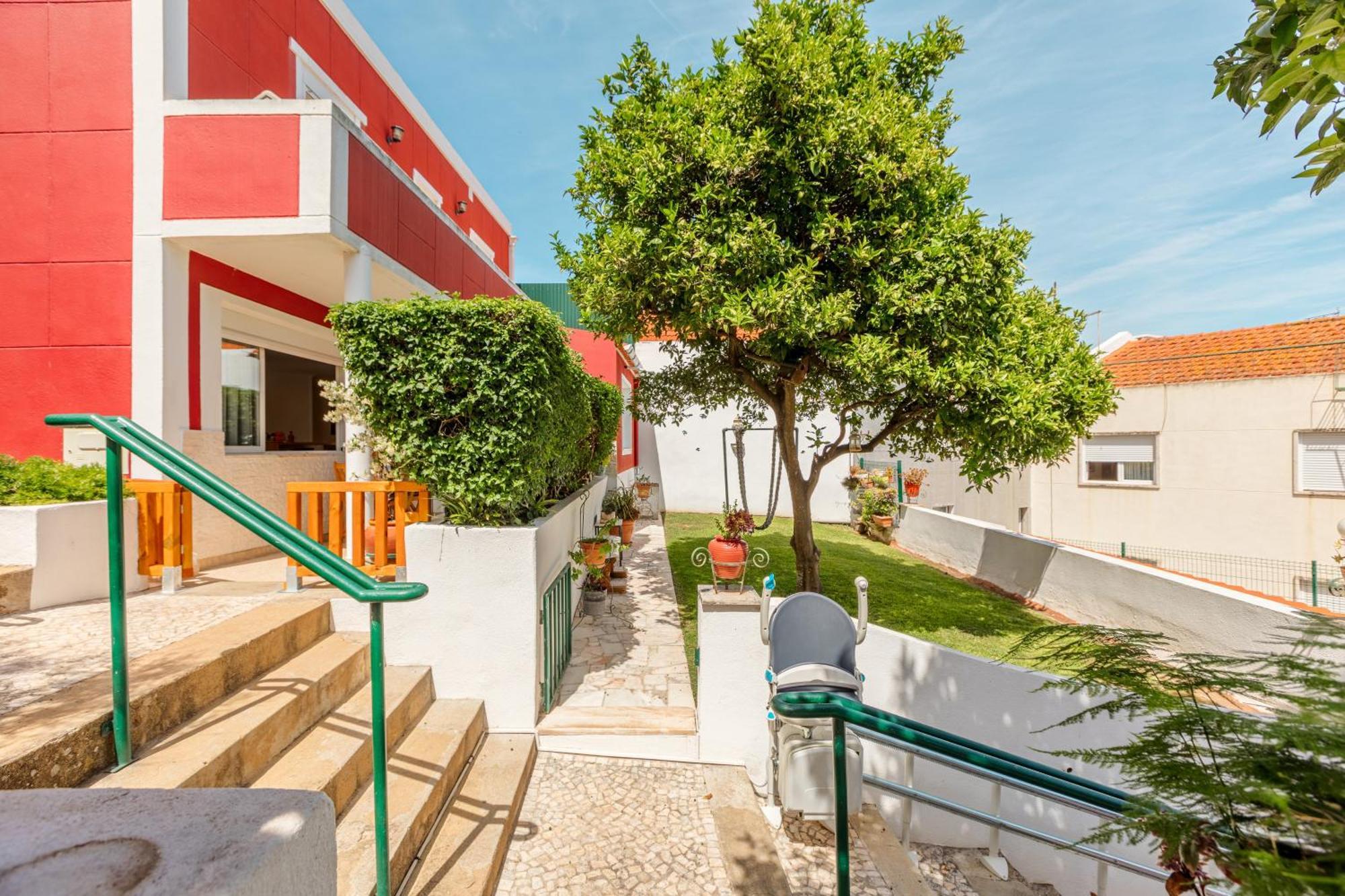Alges Village Casa 4 By Lisbon-Coast Vacation Екстер'єр фото